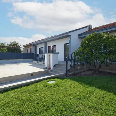 Villa Meri With Private Pool And Sea View *