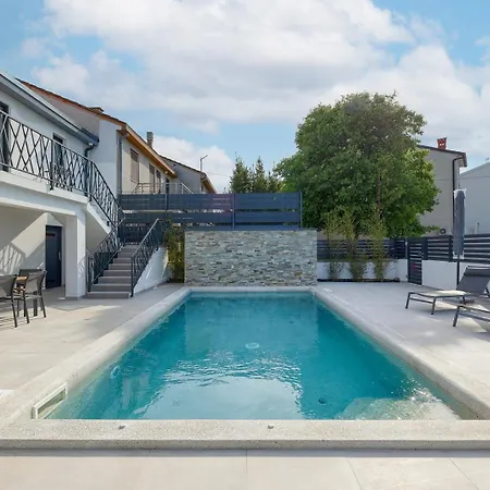 Villa Meri With Private Pool And Sea View